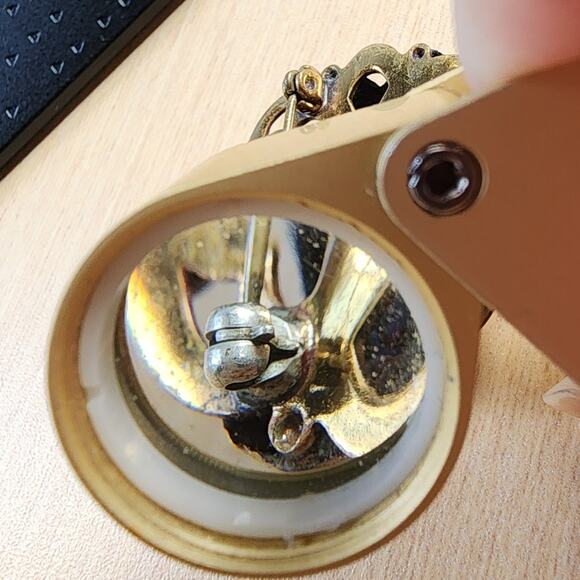 Antique Victorian Mourning Brooch c.1890–1910 with Later Safety Clasp Conversion - Picture 4 of 8